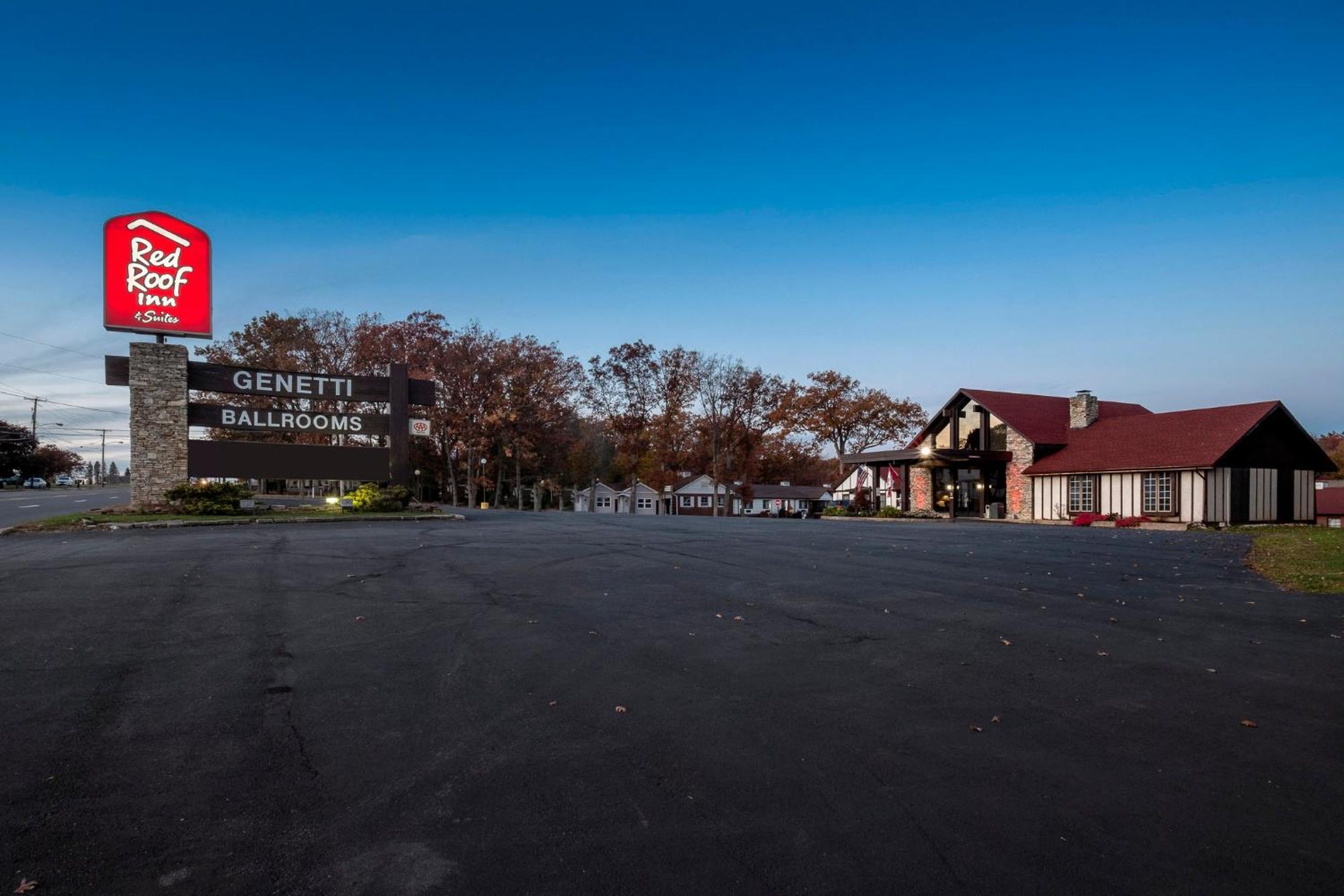 Red Roof Inn & Suites Hazleton Luaran gambar